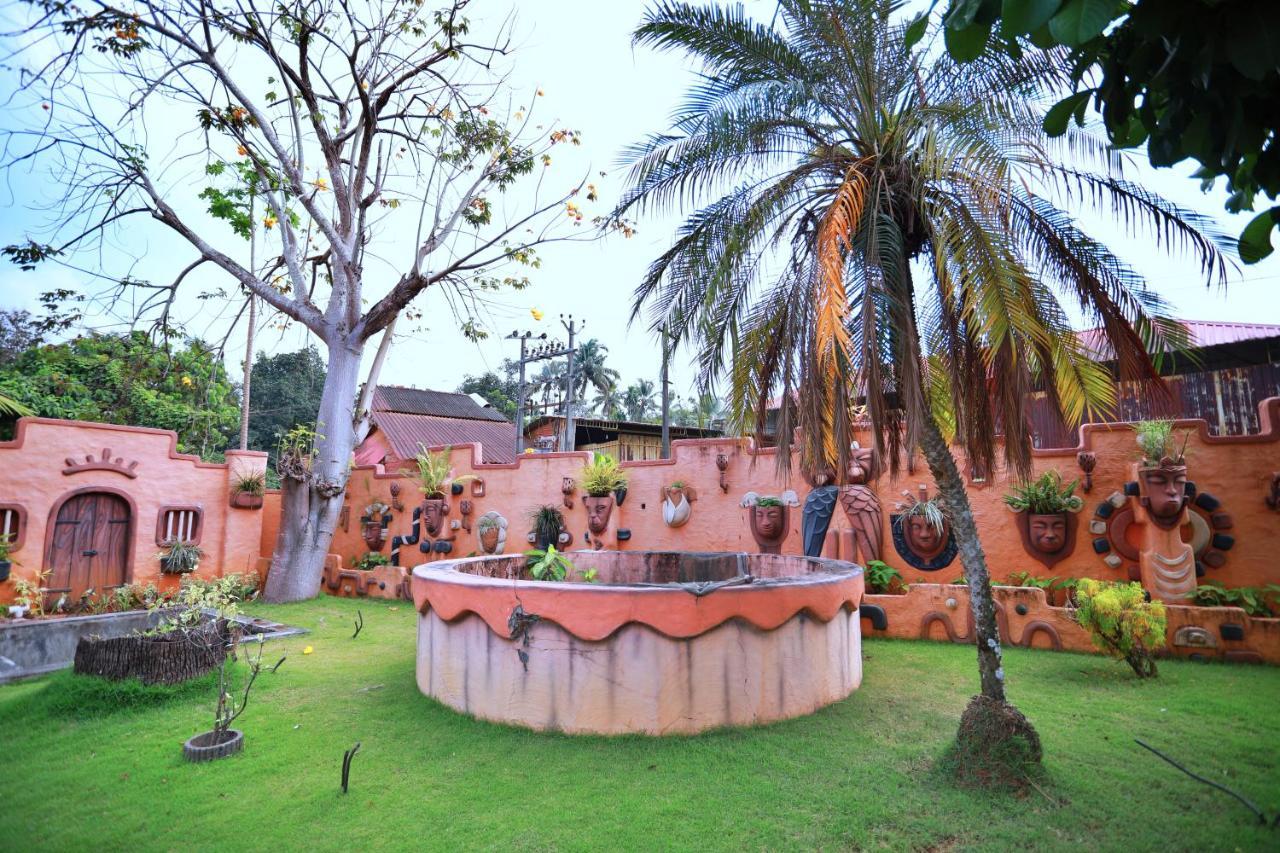 Отель Clay House Thrissur Экстерьер фото